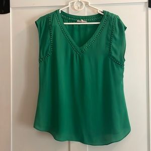 Hawthorne Kelly Green Blouse